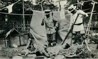 ▲ 1923년 관동대지진 때 일본 자경단의 조선인 학살장면.